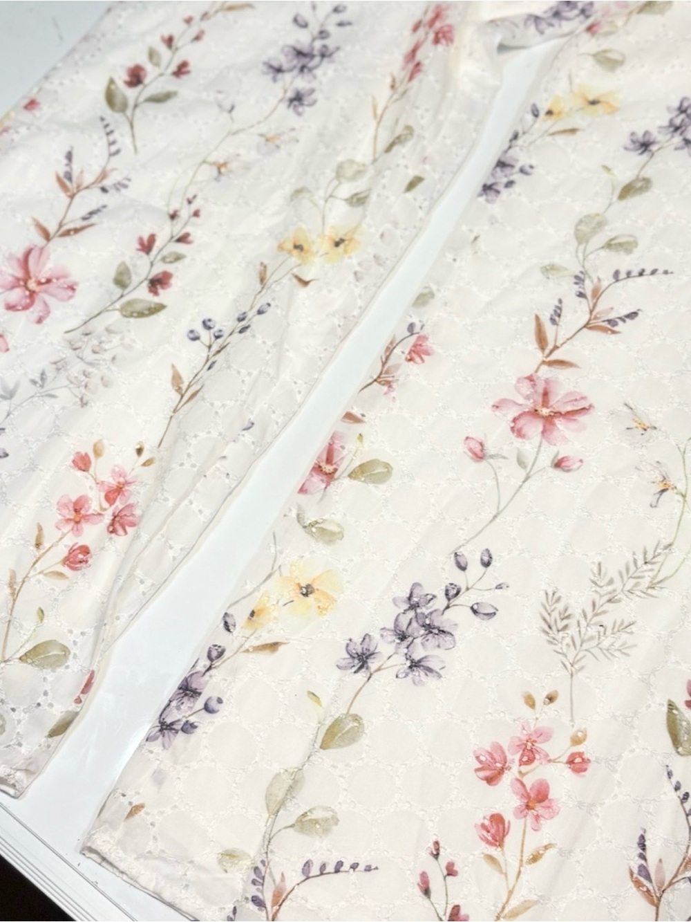 Pearl + Sea White Embroidered Eyelit Floral Lined Pants size 4 - Picture 15 of 15